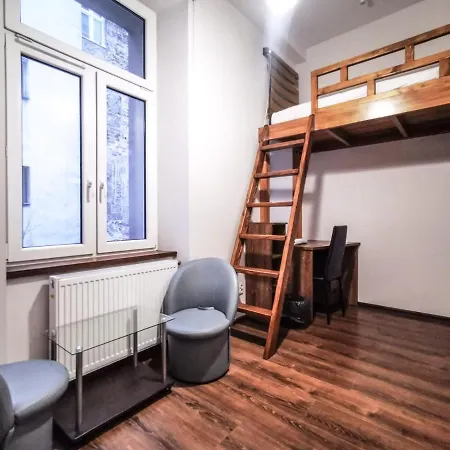 Modern In City Center Apartment